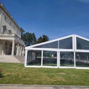 Providni šator za elegantne venčanja