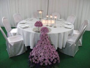 Belišator nudi prateću opremu za venčanja i događaje: stolice, stolove, rasvetu i još mnogo toga. Sve što vam je potrebno za savršen događaj!